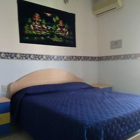 Al Centro Bed & Breakfast Fondi Exterior photo