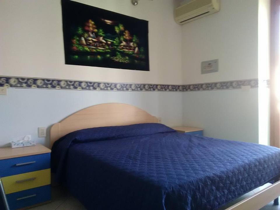 Al Centro Bed & Breakfast Fondi Exterior photo