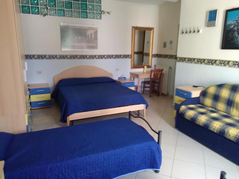 Al Centro Bed & Breakfast Fondi Exterior photo