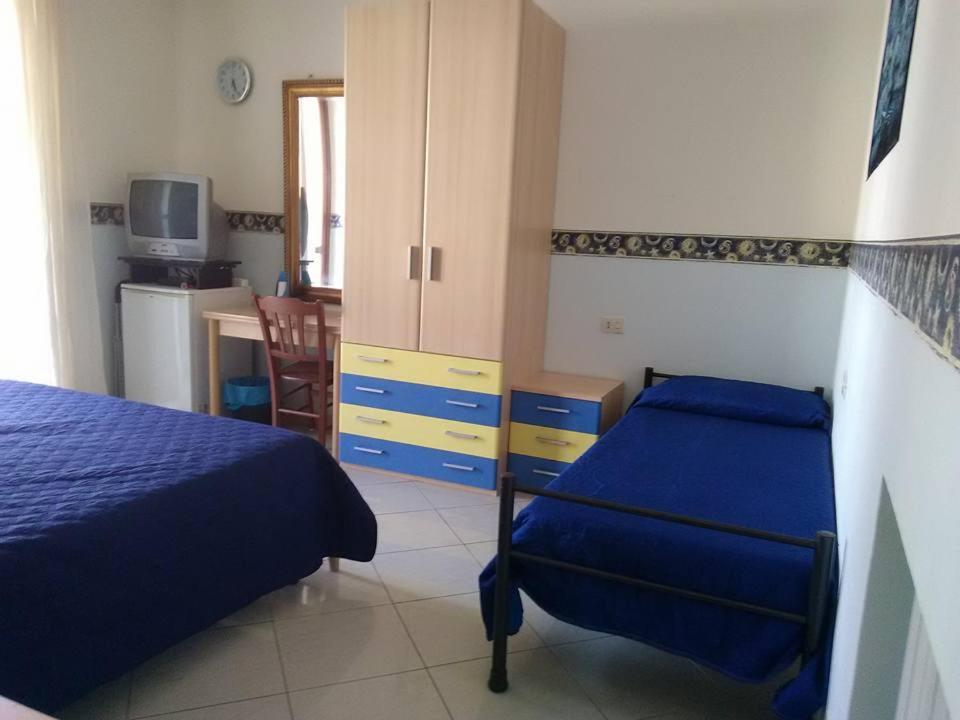Al Centro Bed & Breakfast Fondi Exterior photo